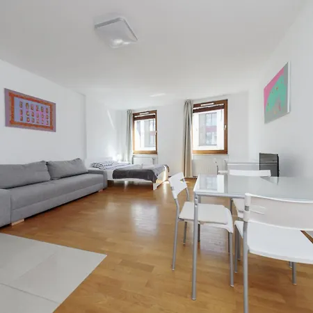 Apartment Near The Us Embassy Warszawa Eksteriør bilde